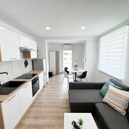 The Pinot'S Apartments Копер Екстер'єр фото