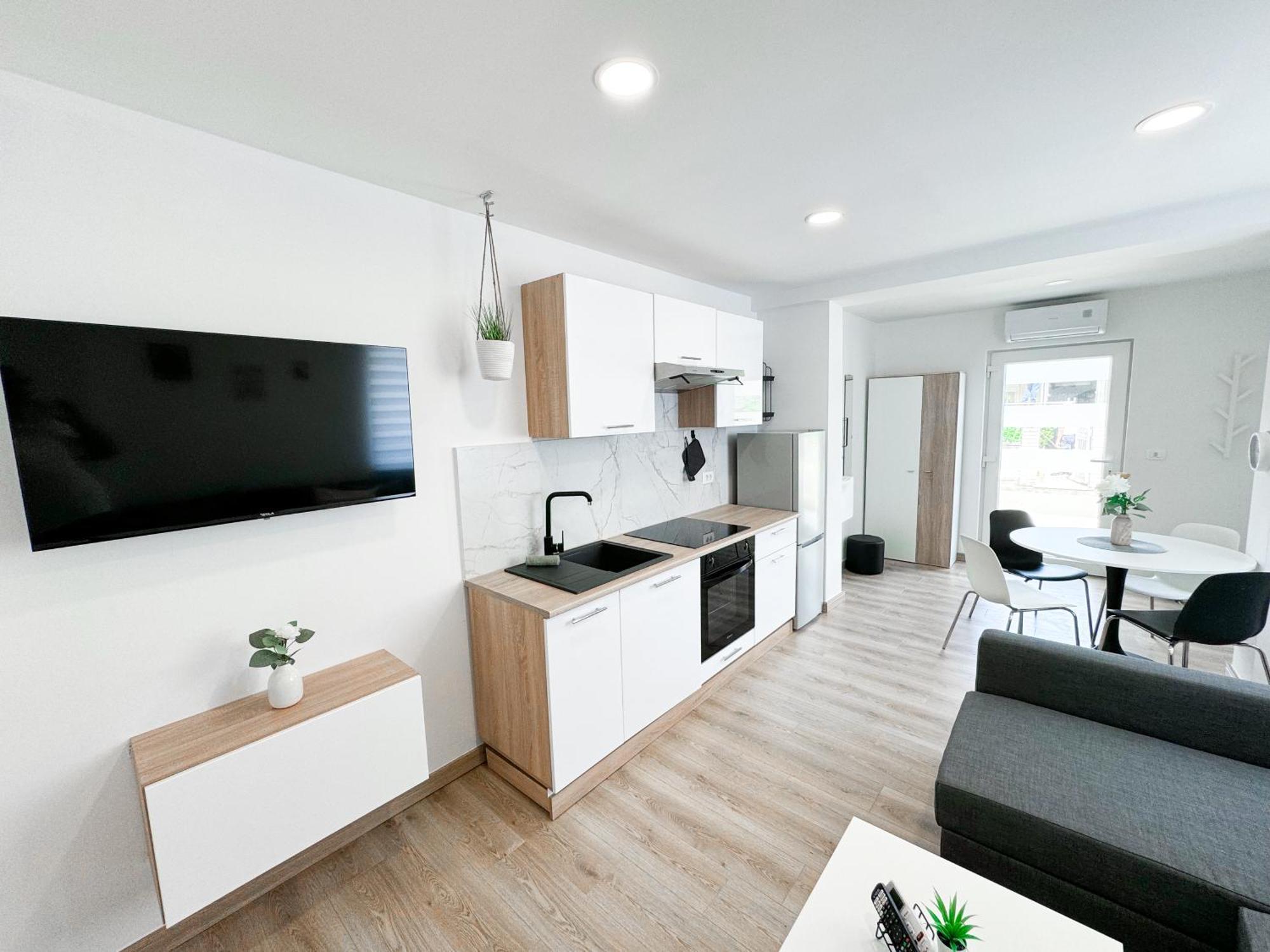 The Pinot'S Apartments Копер Екстер'єр фото
