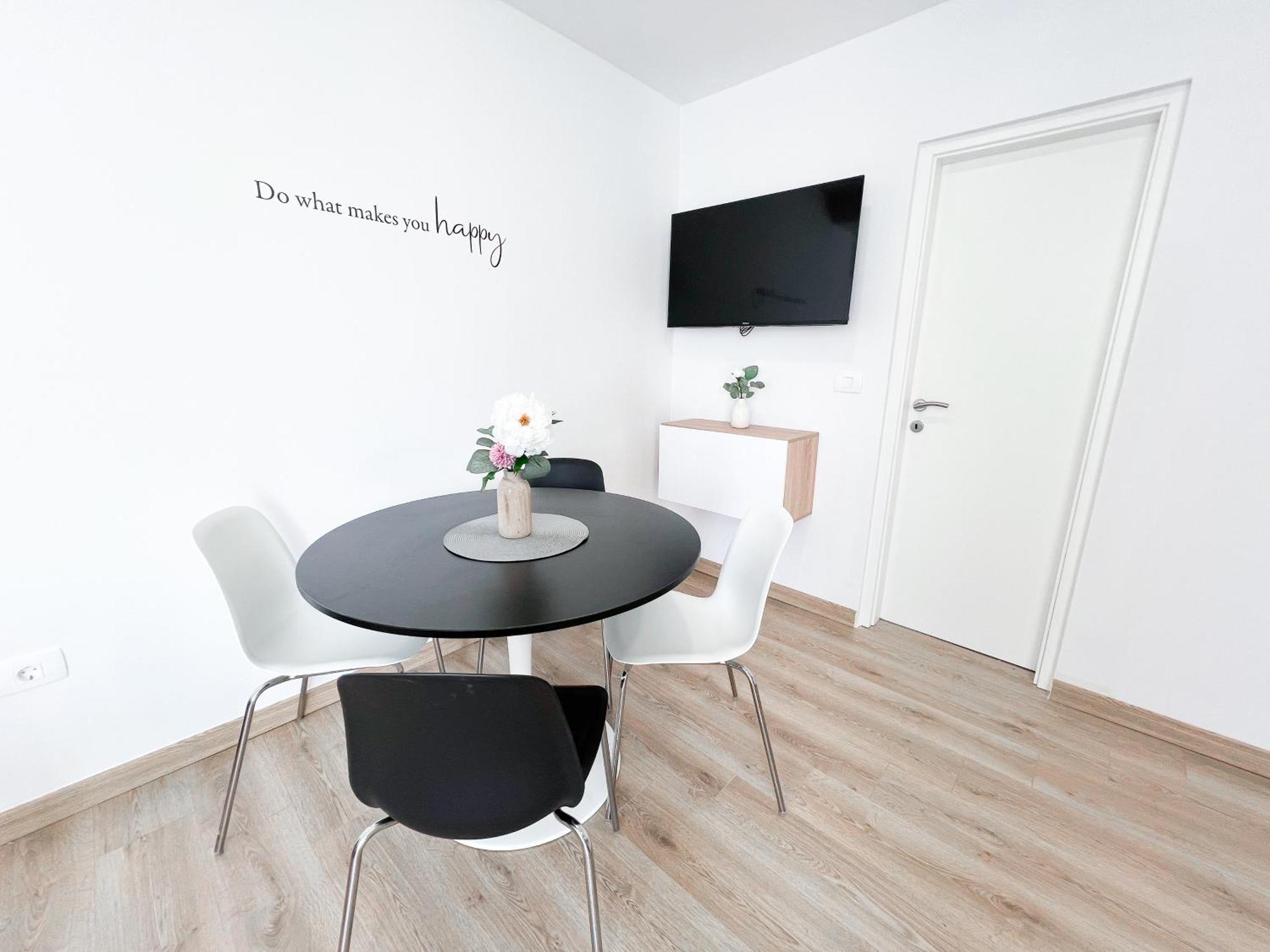The Pinot'S Apartments Копер Екстер'єр фото